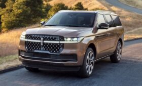 Показан глубоко модернизированный внедорожник Lincoln Navigator