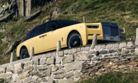 Rolls-Royce Phantom Goldfinger создан в честь противника Джеймса Бонда