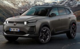 Citroën готовит новый C5 Aircross: первое изображение