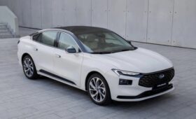 Седан Ford Taurus получил новую силовую установку