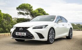 Обновлённый Lexus ES 2025