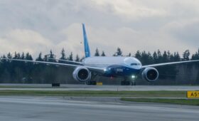 Две фирмы из Италии обвинили в поставке некачественных деталей для Boeing