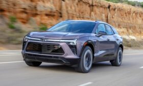 Кроссовер Chevrolet Blazer EV 2025 модельного года: мощнее, дальнобойнее, дешевле