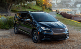 «Зелёный» минивэн: Chrysler подтвердил разработку электрической Pacifica