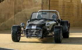 Родстер Seven CSR Twenty стал самым дорогой моделью в гамме компании Caterham