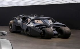 Самый известный бэтмобиль по имени Tumbler запустят в мелкосерийное производство