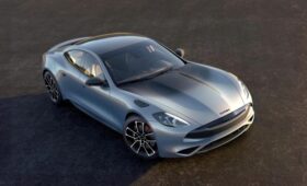 Karma Invictus: топ-версия седана Revero с карбоновым кузовом и спортивной подвеской