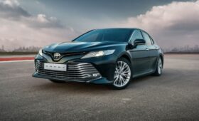 Toyota Camry – самый популярный японский автомобиль с пробегом