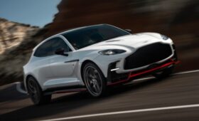 Кроссовер Aston Martin DBX S: новая топ-версия