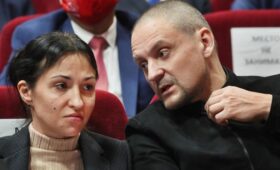 Лидер «Левого фронта» Удальцов развелся с женой — депутатом Госдумы