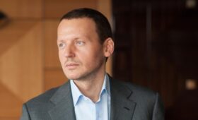 Гордеев снизил свою долю в ПИК до 15,15%