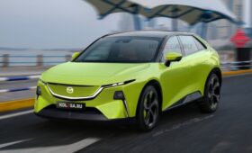 Новый кроссовер Mazda CX6e (EZ-60)