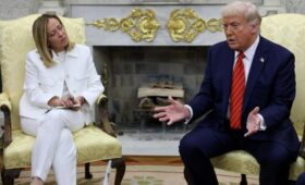 Мелони выбрала «путь наименьшего сопротивления» в общении с Трампом