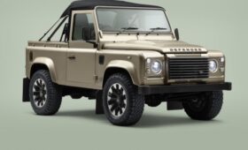 Классический Defender 90: вторая жизнь с V8 и открытым верхом