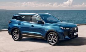 Chery объявила о старте продаж кроссовера Tiggo 7L в РФ: полный прайс-лист