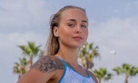 «Сочная»: красавица-пловчиха Анна Егорова поделилась горячими пляжными фото