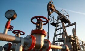 Дешевая нефть вынуждает Россию достать из обоймы последний патрон — убойный дисконт