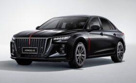Hongqi H5: версия Black Edition в России и подзаряжаемый гибрид в Китае