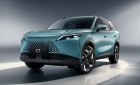 Кроссовер Omoda C7 готовится к выходу на российский рынок: старт продаж намечен на май