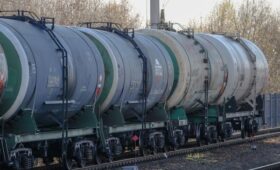 Поставки нефти из России в Индию приблизились к двухлетнему максимуму