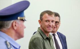 Генерала Ивана Попова вернули в строй фактически в статусе штрафника — но он рад и этому