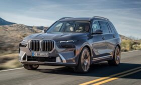 Официально подтверждено: у кроссовера BMW X7 будет преемник