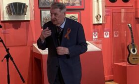 Как звучит Победа: в Музее музыки открылась выставка «Этот день мы приближали…»