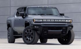 GMC Hummer EV стал мощнее и обрел новый режим