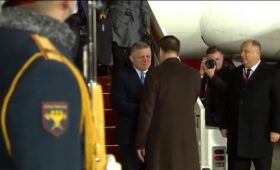 Премьер Словакии прибыл в Москву на фоне угроз и давления Еврокомиссии