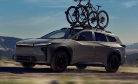 Представлен удлиненный кроссовер Toyota bZ4X Touring