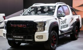 Foton представил в России пикап Tunland G9 и фургон View