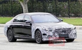 Обновленный Mercedes-Benz S-класса покроется звездочками