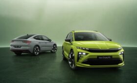 Топовые кроссоверы: Skoda рассекретила обновлённые Enyaq RS и Enyaq Coupe RS