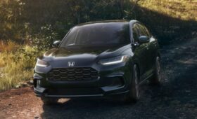 Обновлён «другой» кроссовер Honda HR-V: базовая и «средняя» версии стали богаче