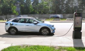 Москва ввела нормативы по количеству зарядных станций в новостройках