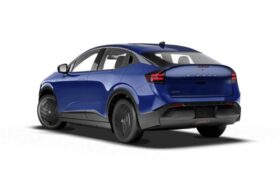 Новый кроссовер Nissan Leaf: показаны «простые» версии