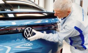 Компанию Volkswagen покидают 20 тысяч немецких сотрудников