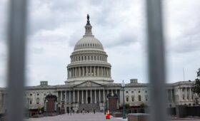 Axios узнал о плане Трампа ограничить передачу тайн конгрессу из-за Ирана