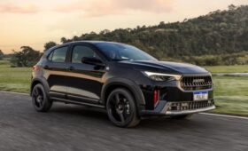 Обновлённый кроссовер Fiat Pulse: теперь и «горячая» версия от Abarth