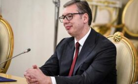 Курс на Запад, взгляд на Восток: Эксперт объяснил визит Вучича на Украину