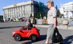 У России собственная бедность — на бушменов смотрим свысока