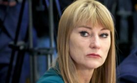Журова прокомментировала радость французов, занявших место сборной России на ОИ