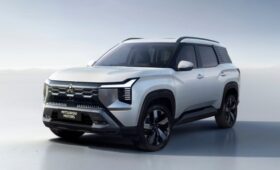 Новый кроссовер Mitsubishi Destinator доступен к заказу: в базе – дешевле младшего Xforce