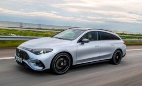 Mercedes-Benz CLA нового поколения: теперь и подросший в габаритах универсал