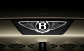 Крылья без бороды: Bentley показала новую эмблему перед дебютом эпохальной новинки