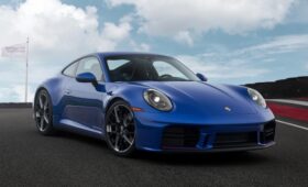 Porsche подготовила юбилейную спецверсию 911 Club Coupe для избранных