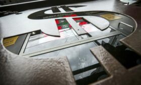 Прогноз курса доллара на июль: почему рубль повернет вниз